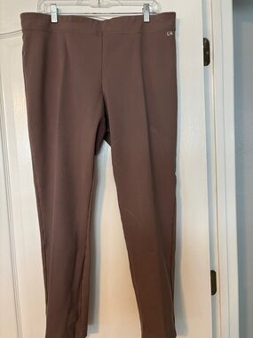 Calvin Klein Straight-Leg Pants in Brown